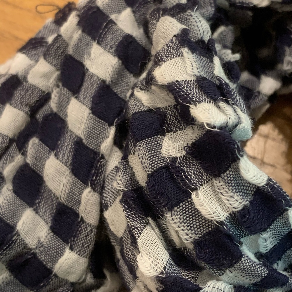 Checkerboard Scarf - Picture 2 of 3